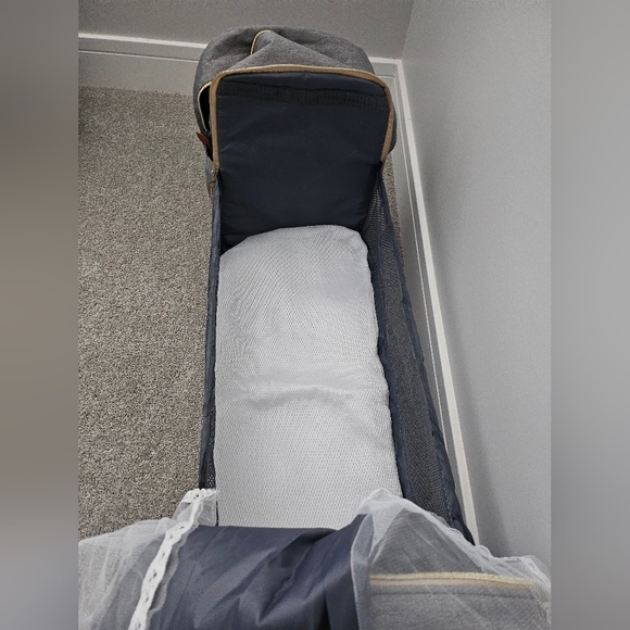 Diaper bag with built in changing station - Picture 9 of 12